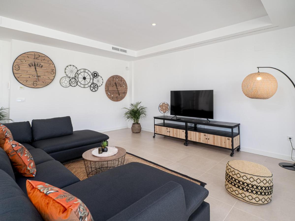 Villa Moderne Proche De La Mer 마닐바 외부 사진