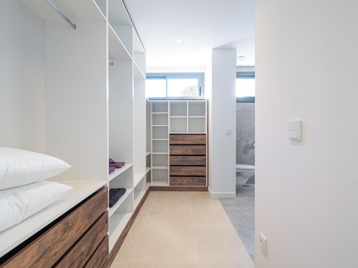 Villa Moderne Proche De La Mer 마닐바 외부 사진
